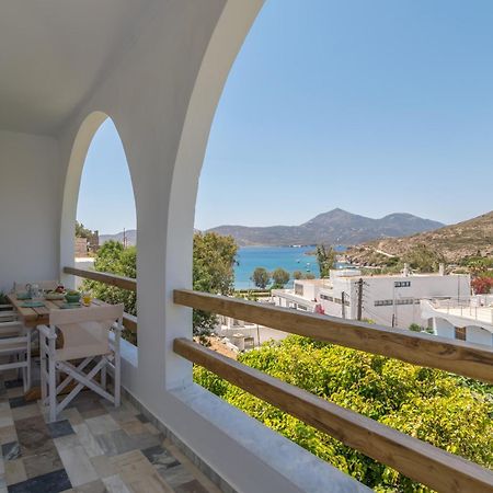 Areti'S Milos Guesthouses آداماس المظهر الخارجي الصورة
